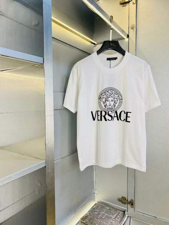 Picture of Versace T Shirts Short _SKUVersaceS-3XL8qx03382